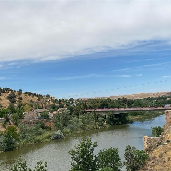 Meet the Posher - Picture 3 of 3